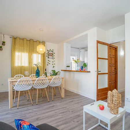 Appartement Est1-spaciouss In The Beach, Bbq, Downtonwn, Parking, Fast Wifi Fibre Roses